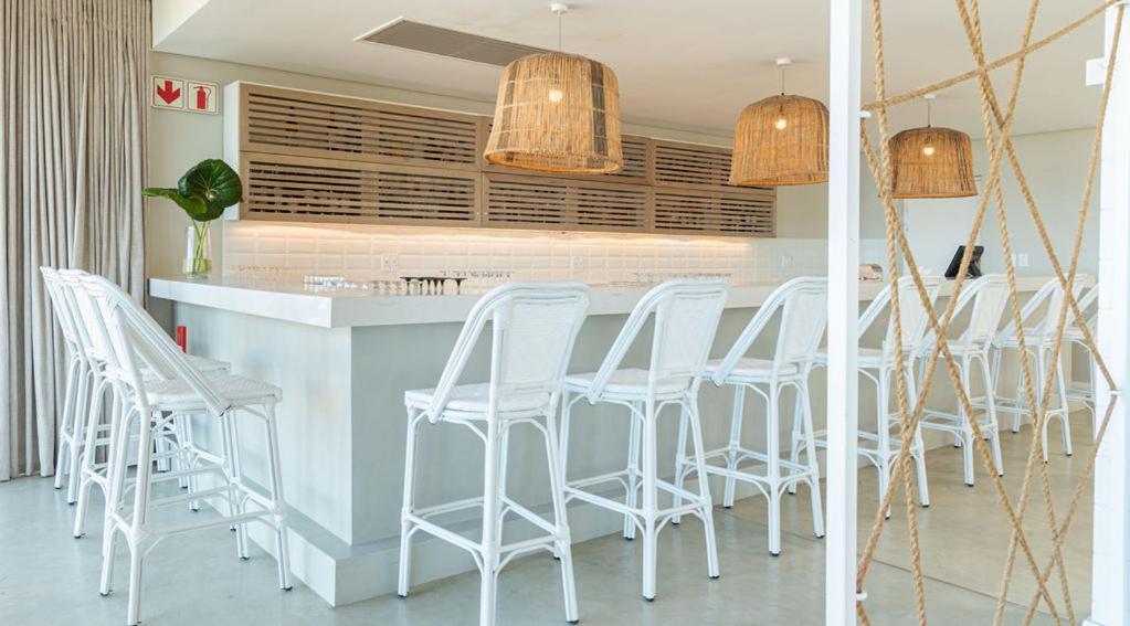 Bluewater Bay Sunrise Hotel Amsterdamhoek Buitenkant foto